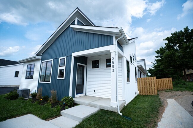 Building Photo - 2584 Mallard Pt Ln