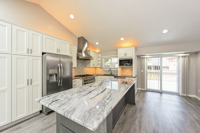 Building Photo - 3577 S Halifax Way