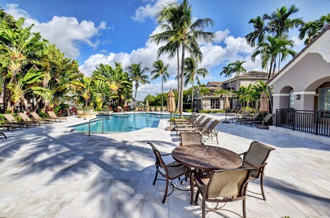 Building Photo - 3606 S Ocean Blvd