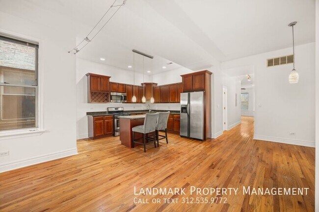 Building Photo - 4856 S Prairie Ave