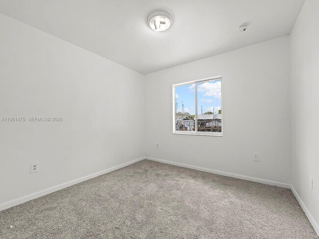 Building Photo - 26650 SW 138th Ct