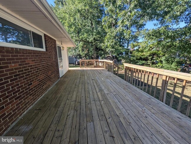 Building Photo - 6327 Willowood Ln