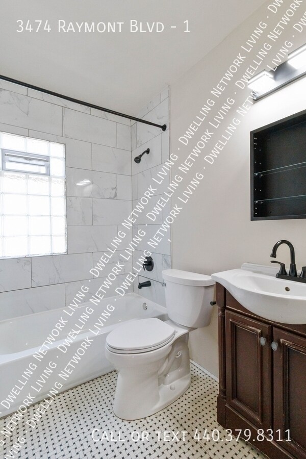 Building Photo - 3474 Raymont Blvd