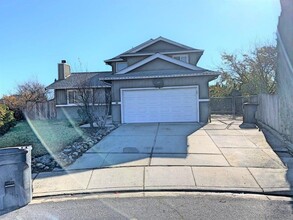 Building Photo - 1003 Blackspur Ct