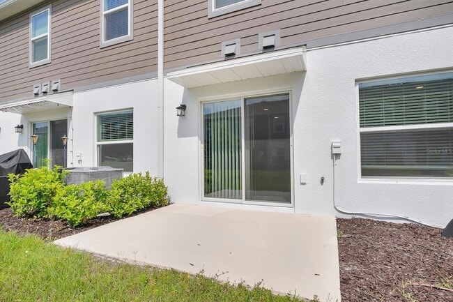 Building Photo - 5070 Rain Shadow Dr