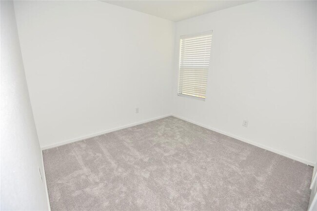Building Photo - 16839 Rustic Star Dr
