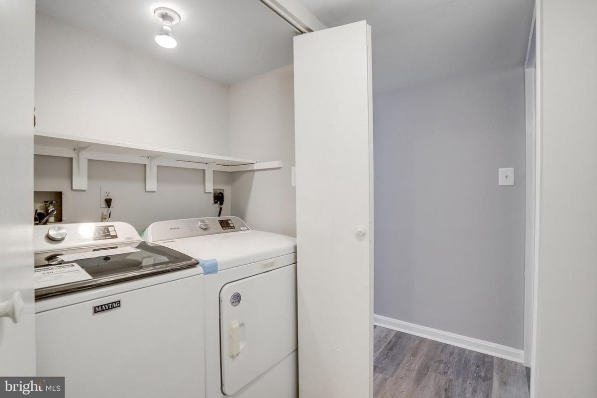 Building Photo - 3107 Buccaneer Ct