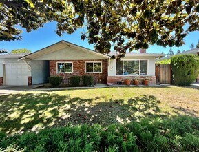 Building Photo - 1031-1033 Dale Avenue