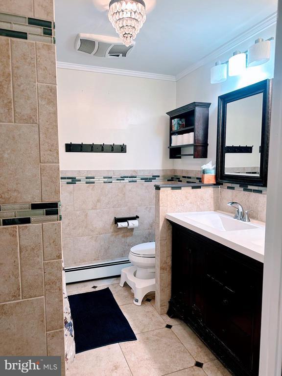 Building Photo - 536 Cardinal Dr