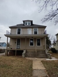 Building Photo - 3608 Howard Park Ave