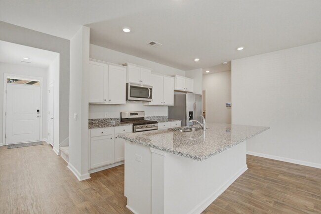 Building Photo - 163 Horizon Rdg Dr