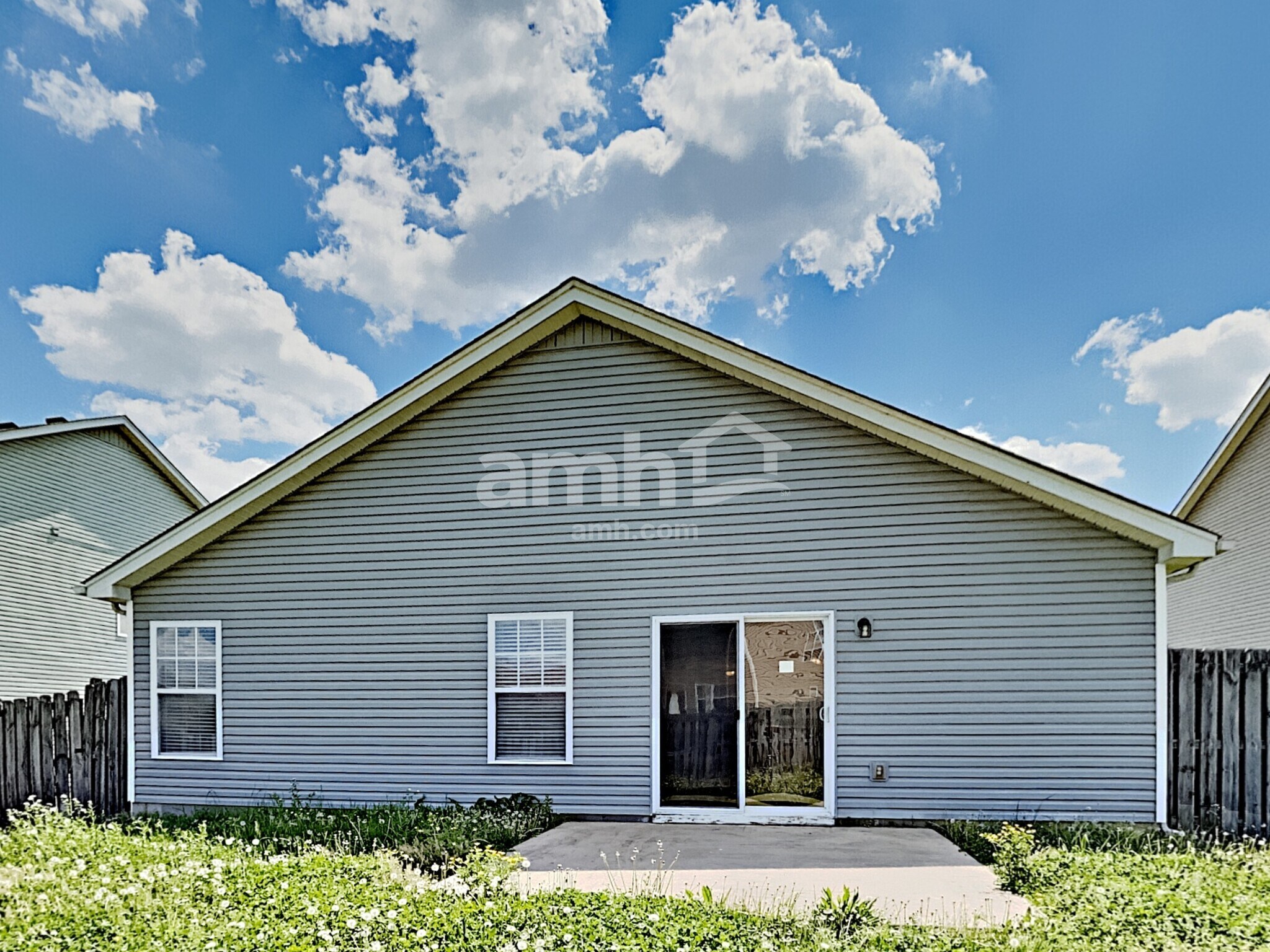 Building Photo - 334 Stewart Springs Dr