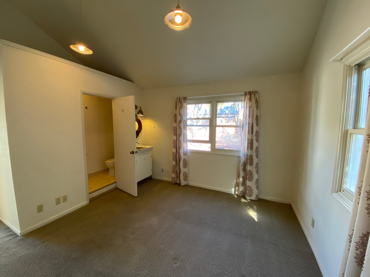 Back unit attached to laundry room with bathroom - 1005 Del Monte Blvd