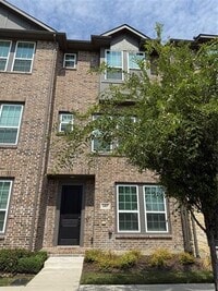 Building Photo - 685 Vista Del Lago Dr