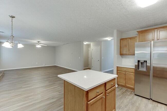 Building Photo - 4439 Woodgate Hill Trail