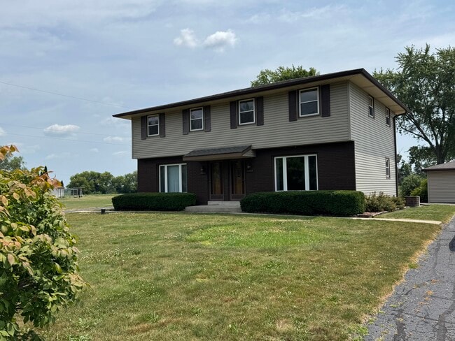 Building Photo - 23123 Rasmusson Dr