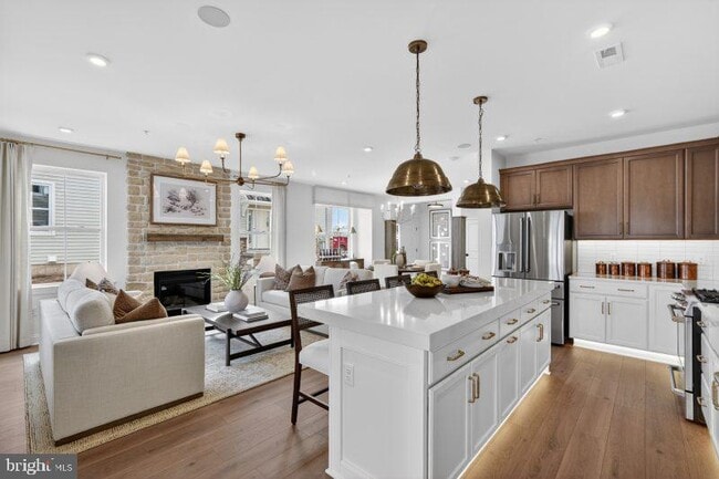 Building Photo - 12 Twelfth St