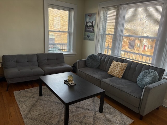 Living Room - 7012 Forsyth Blvd