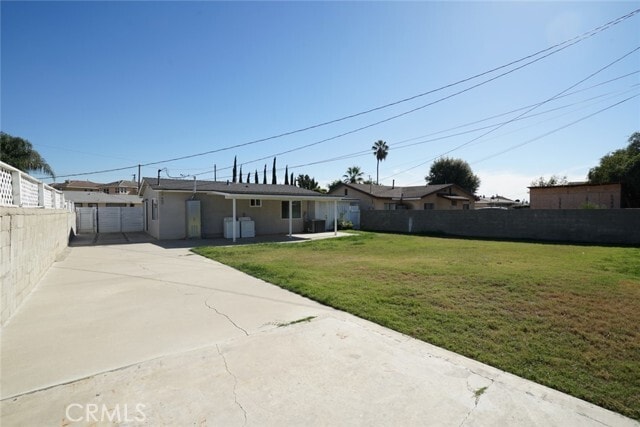 Building Photo - 2561 El Toro Rd