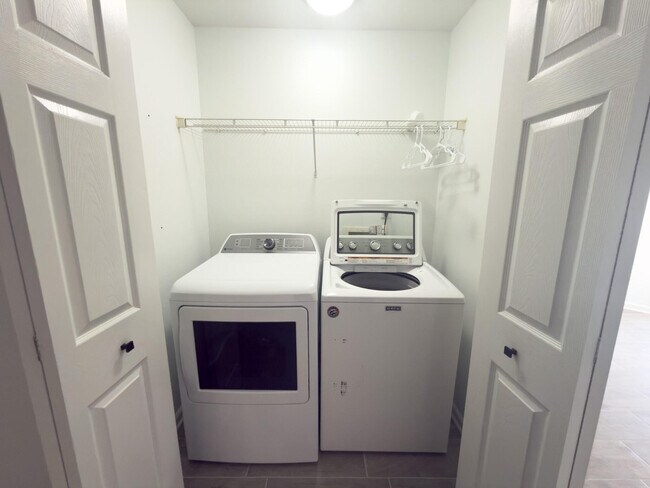 Building Photo - 8524 Laredo St