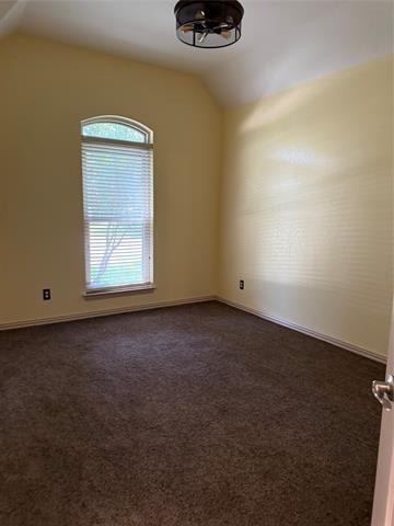 Building Photo - 411 Deer Brooke Dr