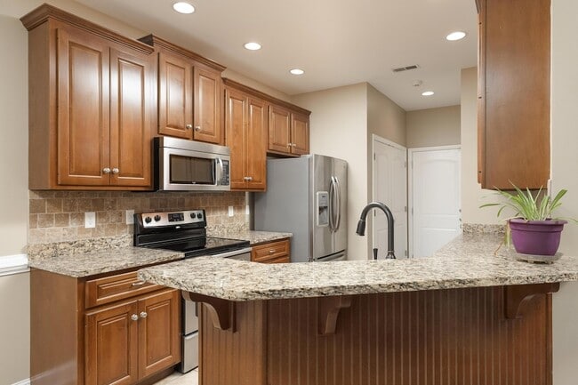 Building Photo - 8671 Blanche Rd