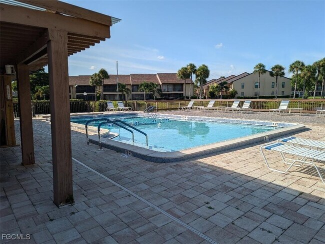 Building Photo - 15493 Admiralty Cir