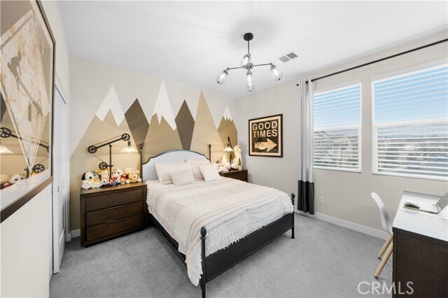 Building Photo - 545 Serrano Summit Dr