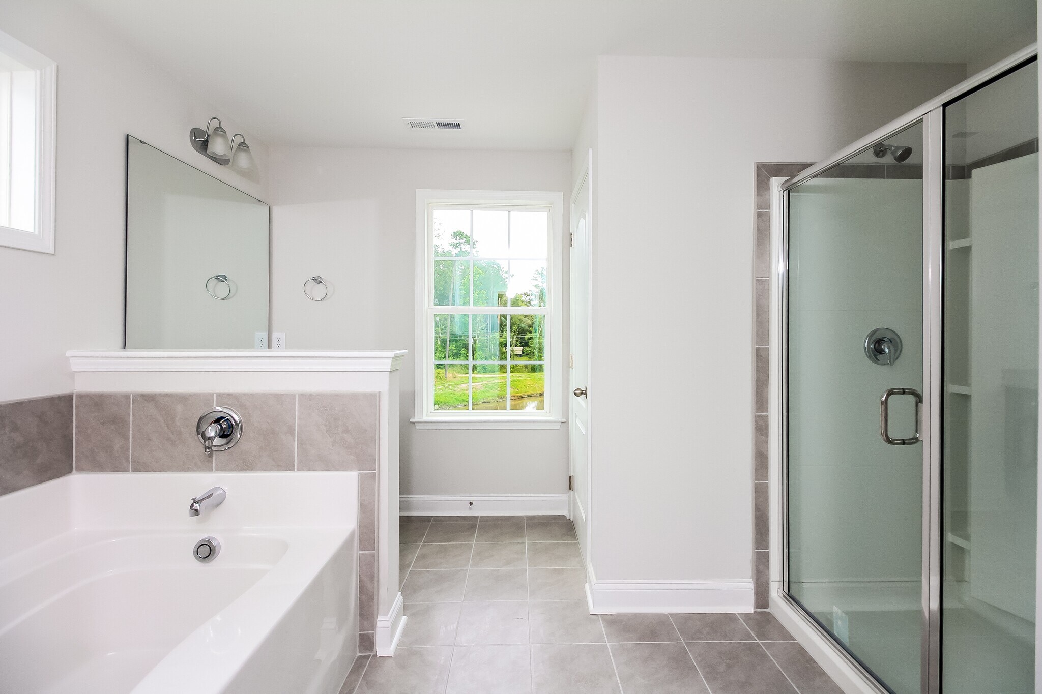 Building Photo - 2833 Longleaf Pine Cir