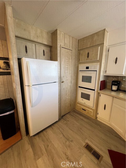 Building Photo - 47741 Del Norte Ct