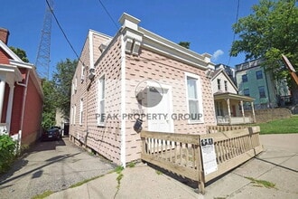 Building Photo - 2319 Sauer Ave