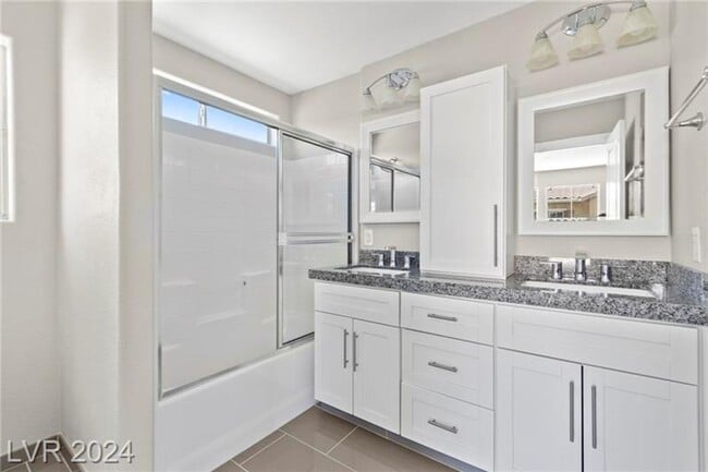 Building Photo - Completely Upgraded 3BD/2.5BA Home in Centennial Hills | Available 8/1