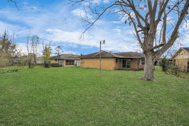 Building Photo - 11510 Lockgate Ln
