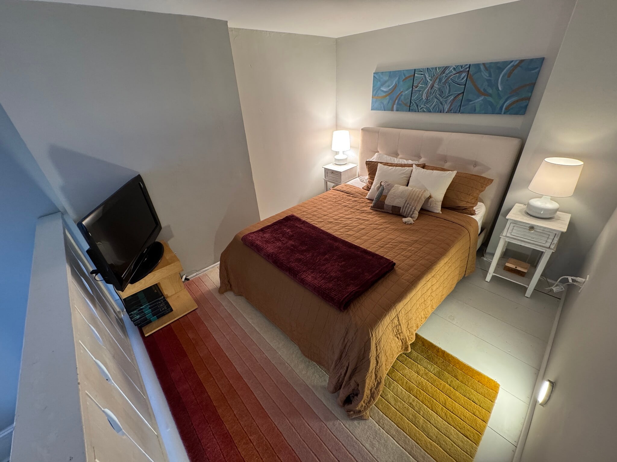 Bedroom 2 Loft - 1843 W Grace St