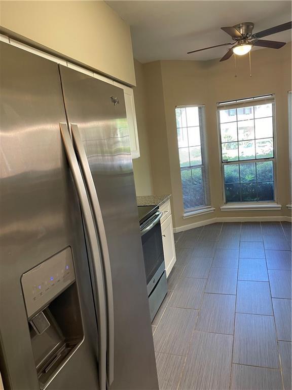 Building Photo - 2295 Fairways Ct