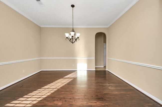 Building Photo - 7111 Wild Trl