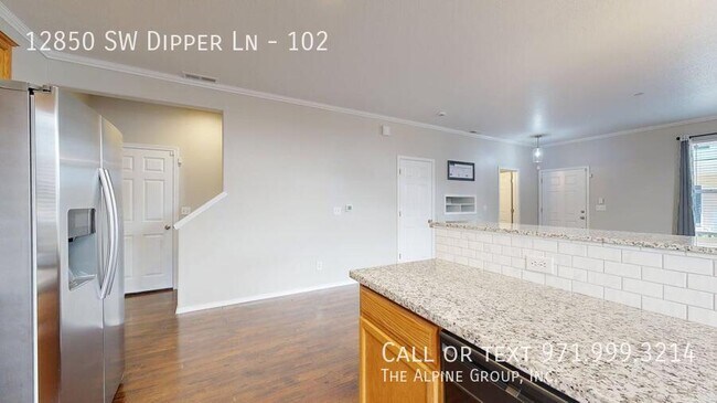 Building Photo - 12850 SW Dipper Ln
