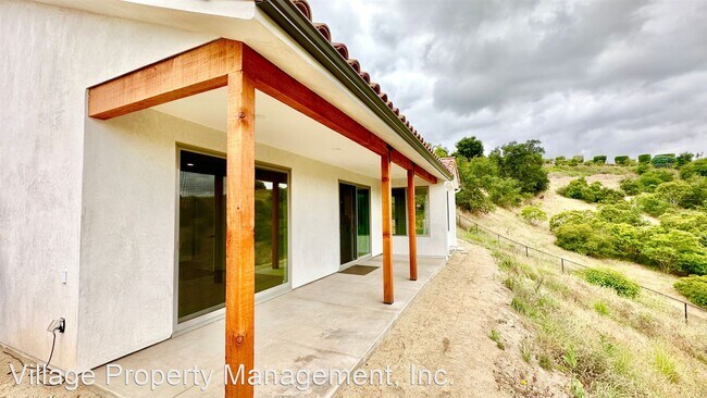 Building Photo - 1 br, 1 bath House - 1811 Vista Del Lago (...