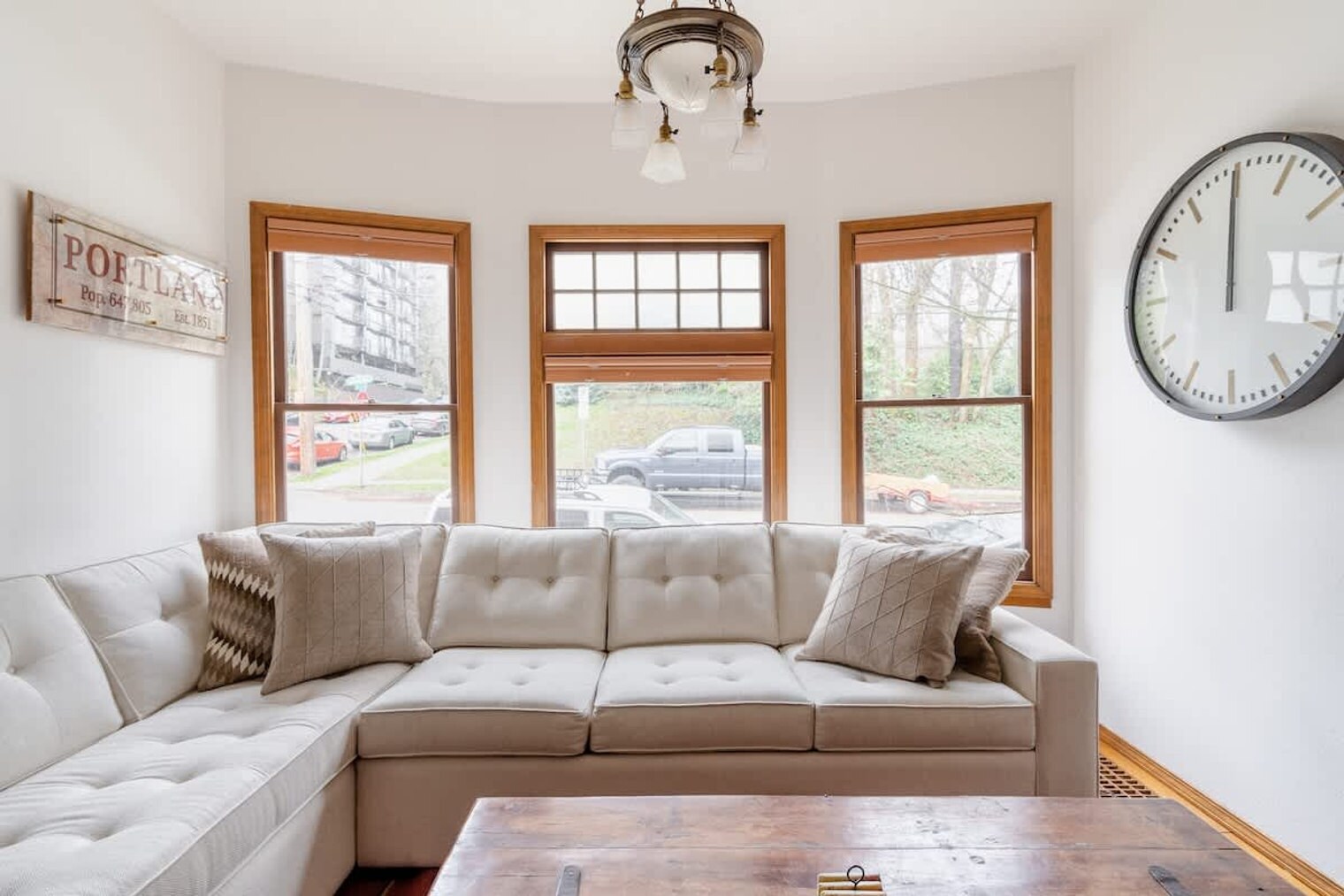 Building Photo - 1200 SW 20th Ave