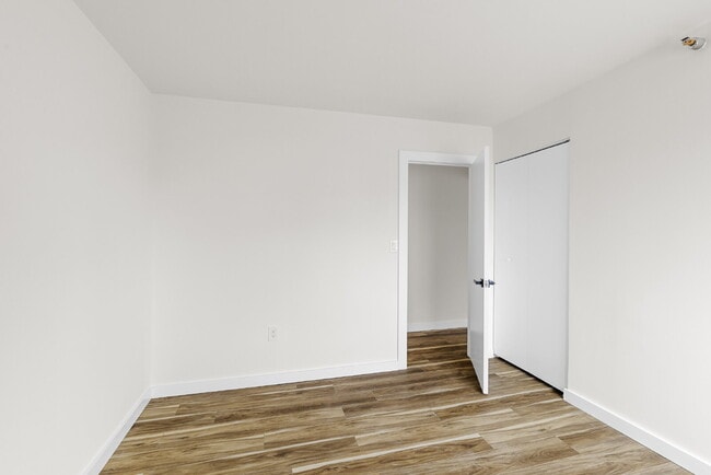 Building Photo - Boardwalk House A-05 | Renovated 2BR with Balcony, 733 SF