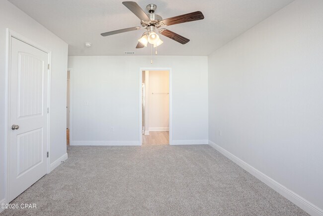 Building Photo - 7472 Shadow Lake Dr