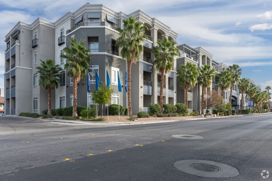 Alternate Community Image - The Onyx