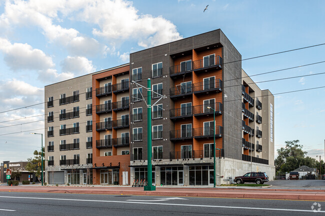 Building Photo - Fairpark