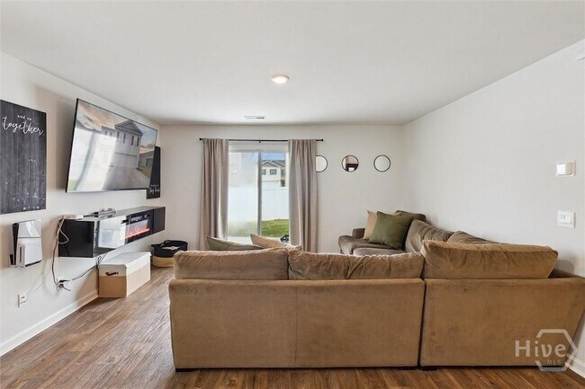 Building Photo - 448 Flat Rock Trace