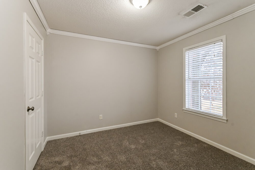Building Photo - 2174 Berry Bush Ln