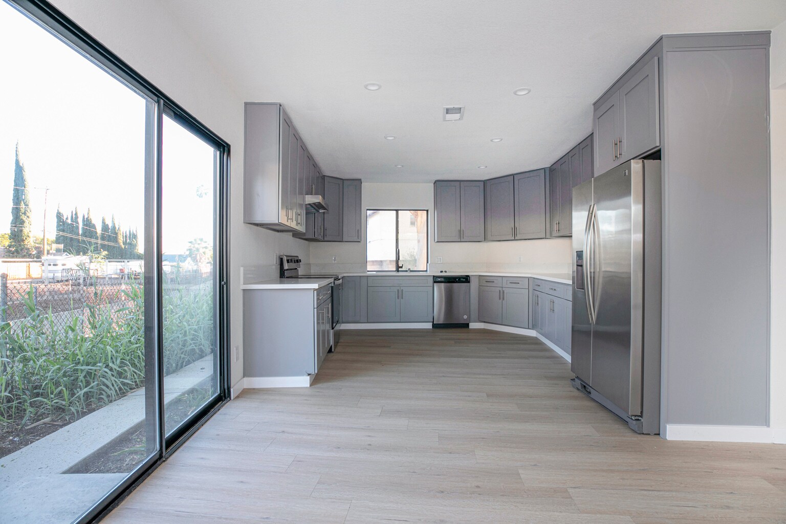 Building Photo - 11444 Odessa Ave