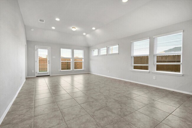 Building Photo - 229 Trailside Ln