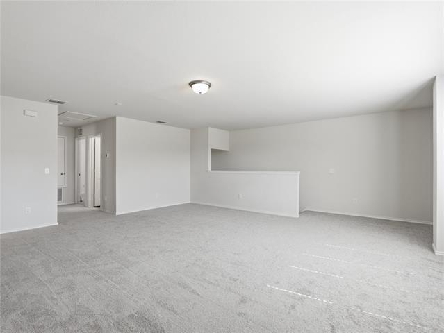 Building Photo - 933 Dressage Dr