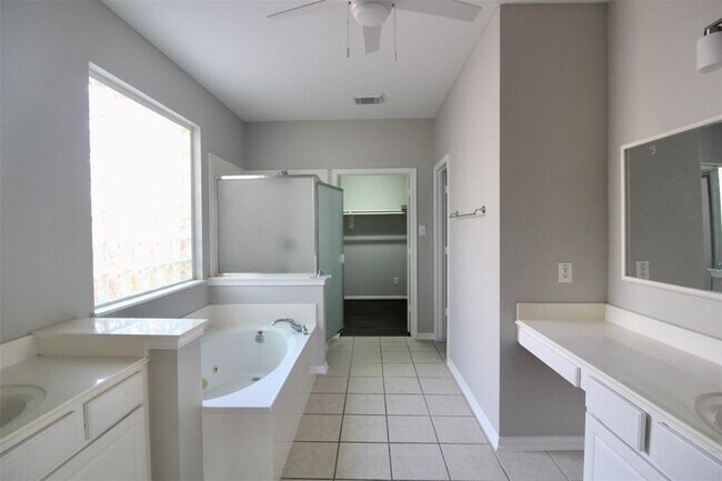 Building Photo - 22110 Blossom Meadow Ct