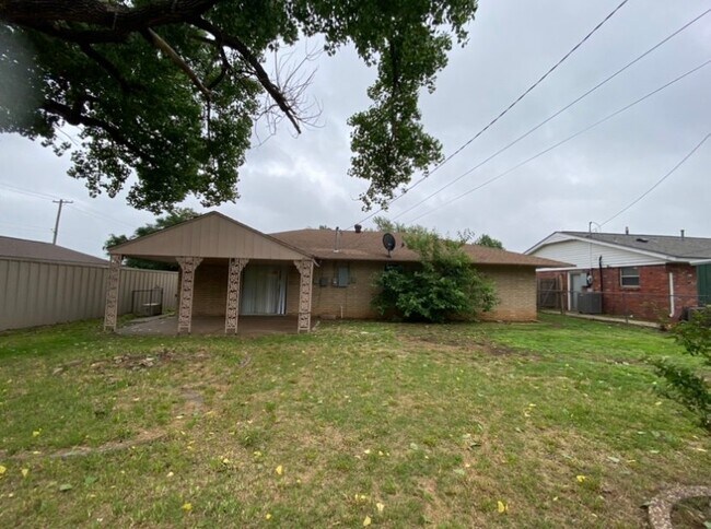 Building Photo - 7105 S McKinley Ave